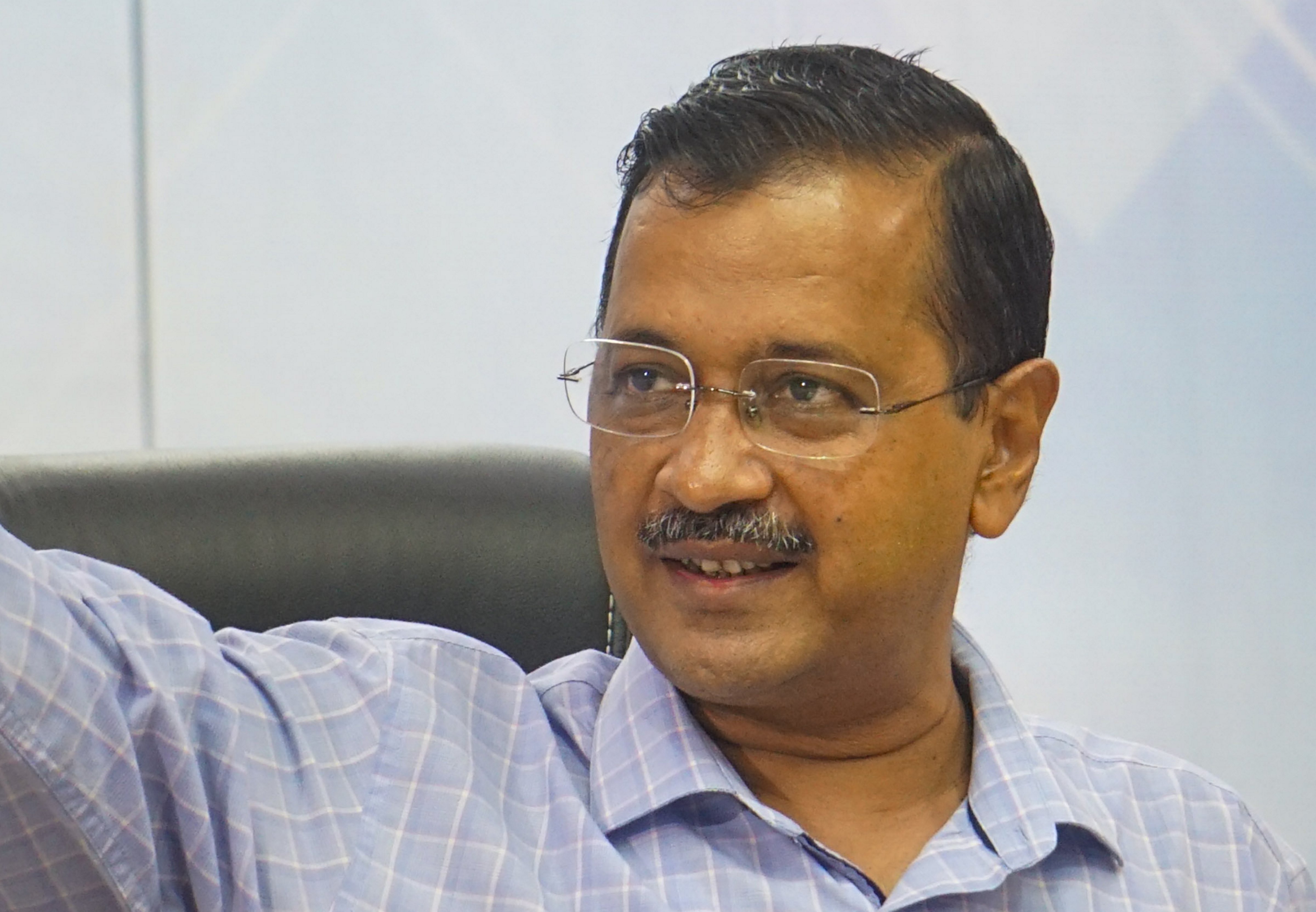 https://salarnews.in/public/uploads/images/newsimages/maannewsimage08082024_155940_arvind kejriwal.jpg